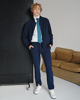 Брюки-чиносы