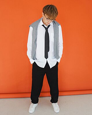 Брюки-чиносы